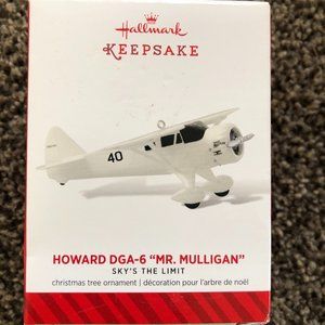 New Hallmark Keepsake Howard DGA-6 "MR. MULLIGAN" airplane Christmas Ornament